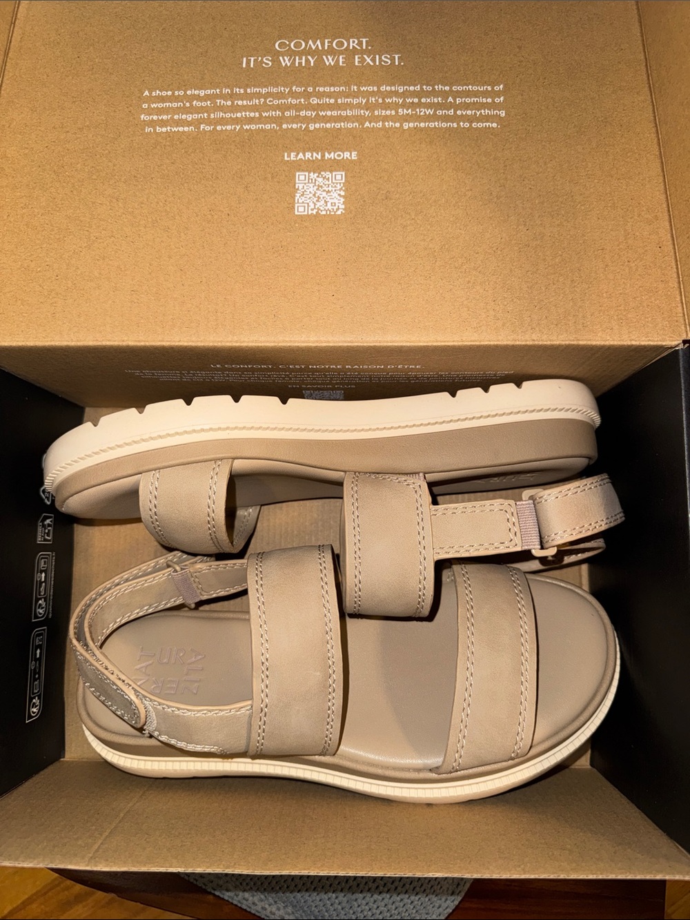 Naturalizer Beige/Taupe Women's Strappy Comfort Sandals